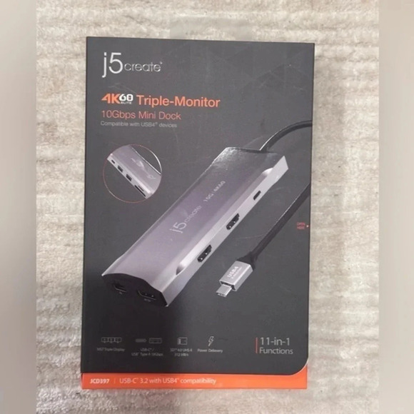 NEW j5create - 4K60 Elite USB-C Triple-Monitor 10Gbps Mini Dock - Space Grey - Picture 1 of 12